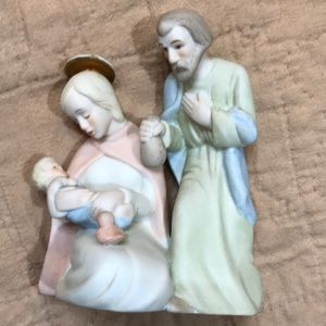 Lefton The Christopher Collection- Holy Family Dated 1983. Excellent Condition.